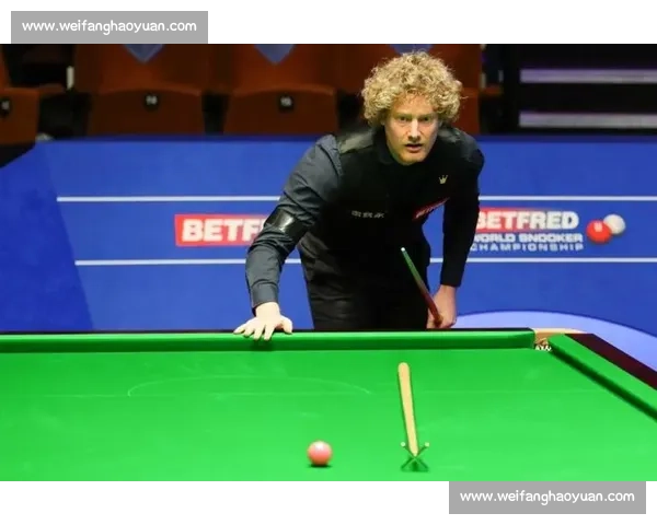 罗伯逊 10 传 4 中定乾坤:左路传中统治比赛节奏 罗伯逊 10 传 4 中定乾坤:左路传中统治比赛节奏