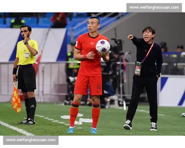 申台龙团队否认执教传闻:未接中方正式邀请,若获报价将积极考虑 申台龙团队否认执教传闻:未接中方正式邀请,若获报价将积极考虑